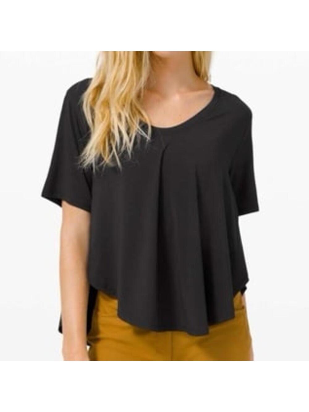 Lululemon Up for Down Time Short Sleeve
Black size 10